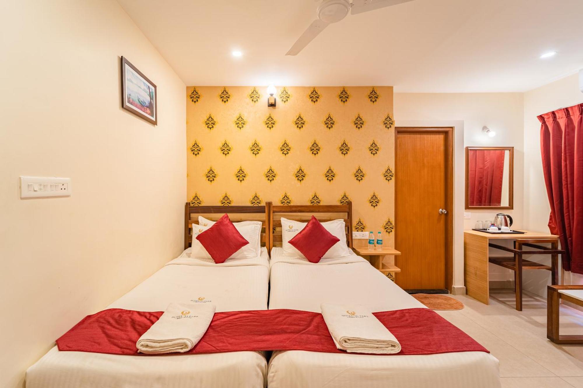 Hotel VI Park - City Centre Pondicherry Dış mekan fotoğraf