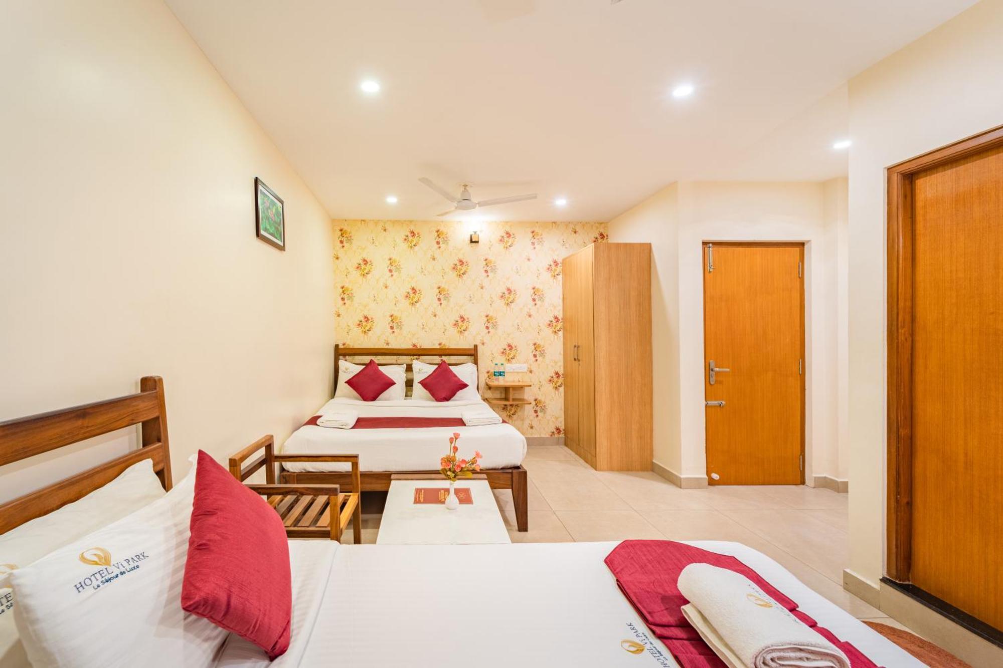 Hotel VI Park - City Centre Pondicherry Dış mekan fotoğraf