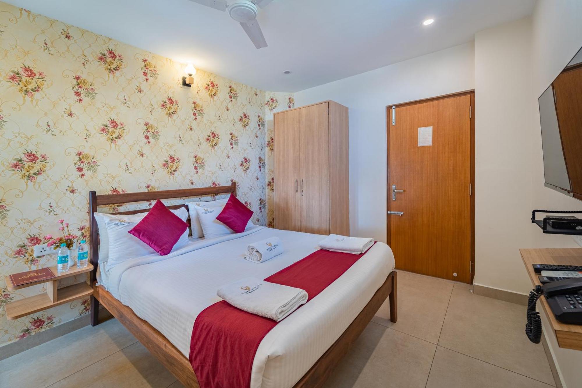 Hotel VI Park - City Centre Pondicherry Dış mekan fotoğraf