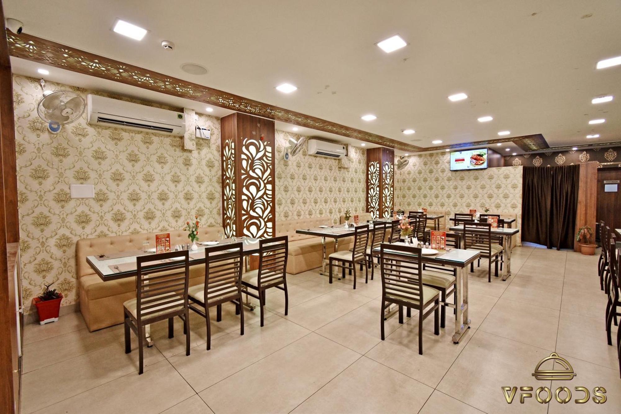 Hotel VI Park - City Centre Pondicherry Dış mekan fotoğraf