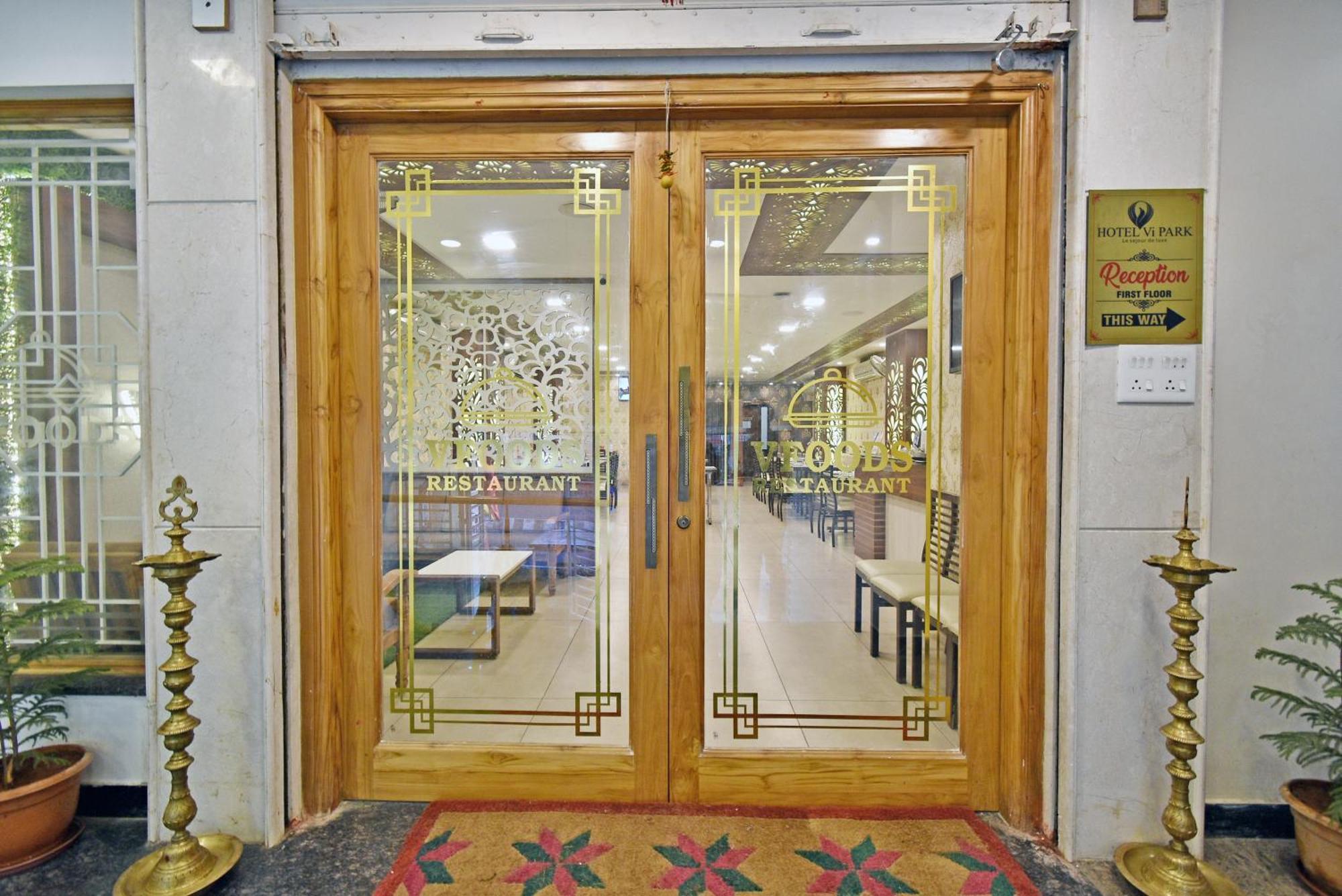 Hotel VI Park - City Centre Pondicherry Dış mekan fotoğraf